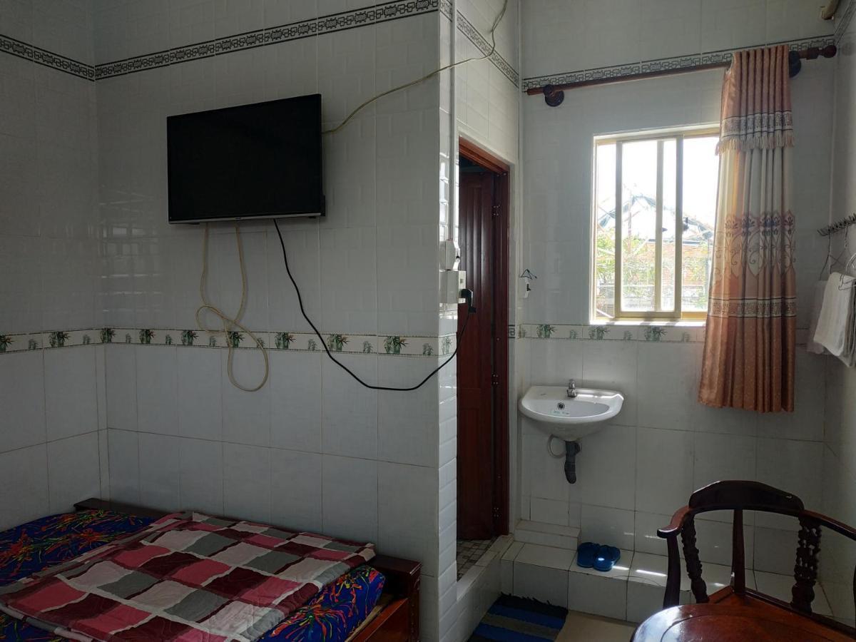 Nha Nghi Xuan Bien Apartment Cao Lãnh Exterior foto